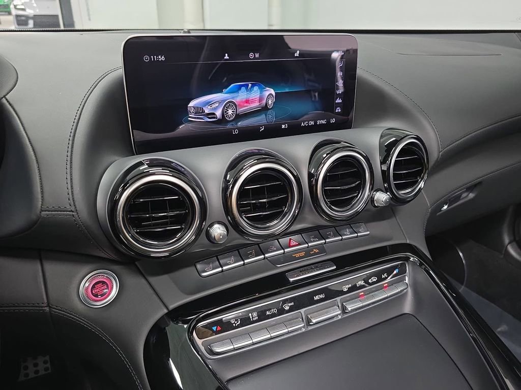 Used 2021 Mercedes-Benz AMG GT Roadster image 15