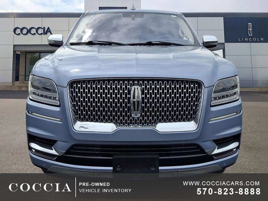 Used 2018 Lincoln Navigator Black Label AWD/4WD image 2