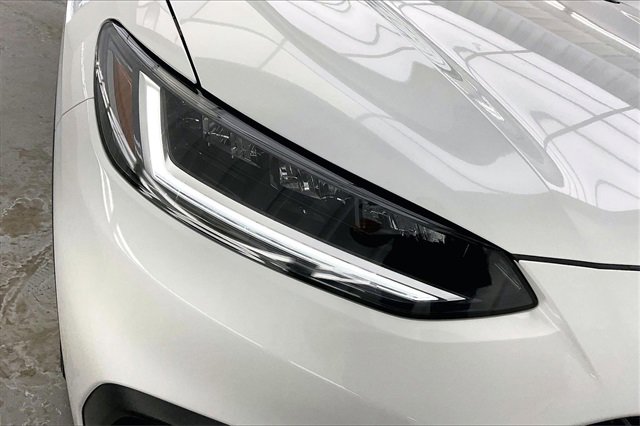 Certified 2023 Honda HR-V LX image 25