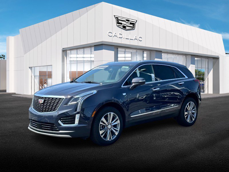 New 2025 Cadillac XT5 Premium Luxury w/ Technology Package