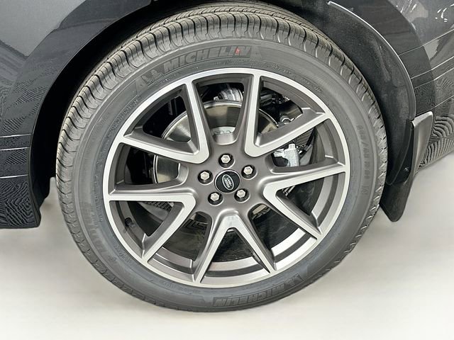 New 2026 Land Rover Range Rover Velar Dynamic SE AWD/4WD image 26