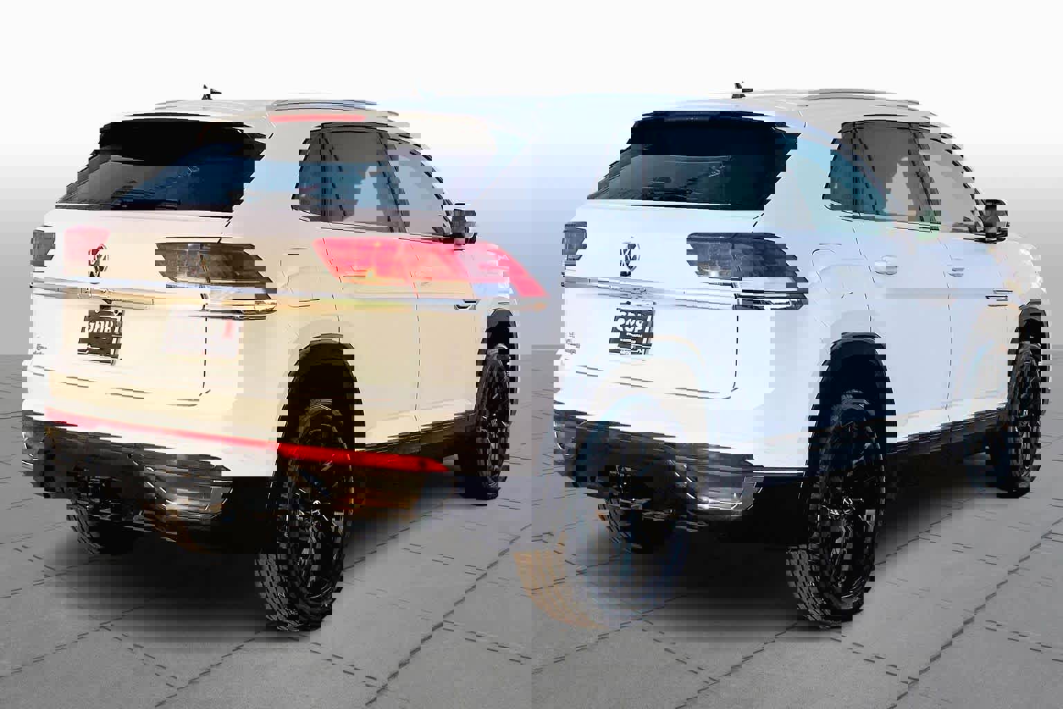 Used 2022 Volkswagen Atlas Cross Sport SE image 12