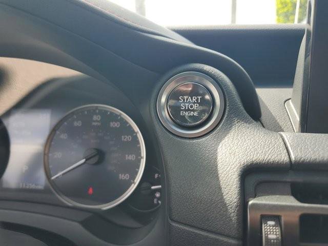 Used 2025 Lexus IS 350 F Sport RWD image 29