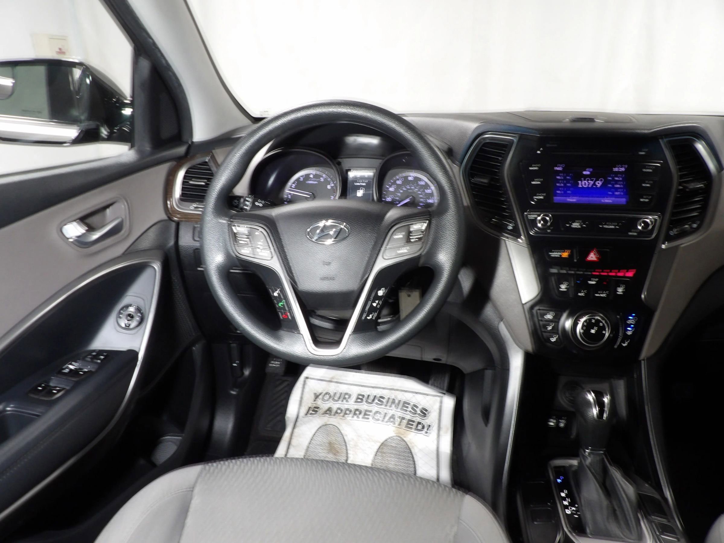 Used 2018 Hyundai Santa Fe Sport FWD image 12