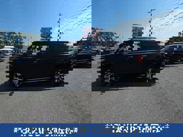 Used 2023 Ford Expedition Max Limited image 5