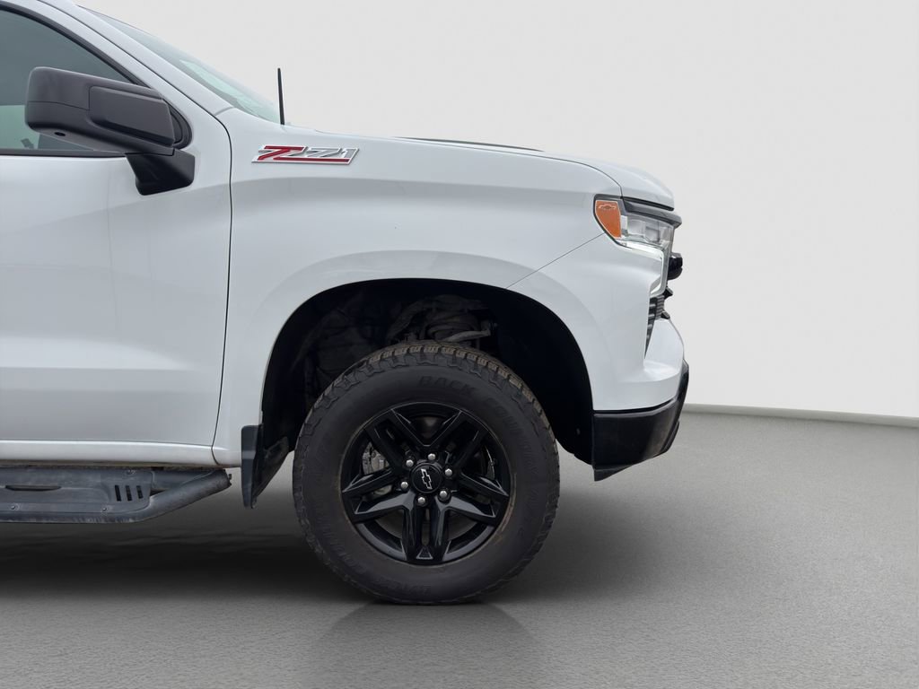 Used 2022 Chevrolet Silverado 1500 LT Trail Boss w/ LPO, Dark Essentials Package AWD/4WD image 23