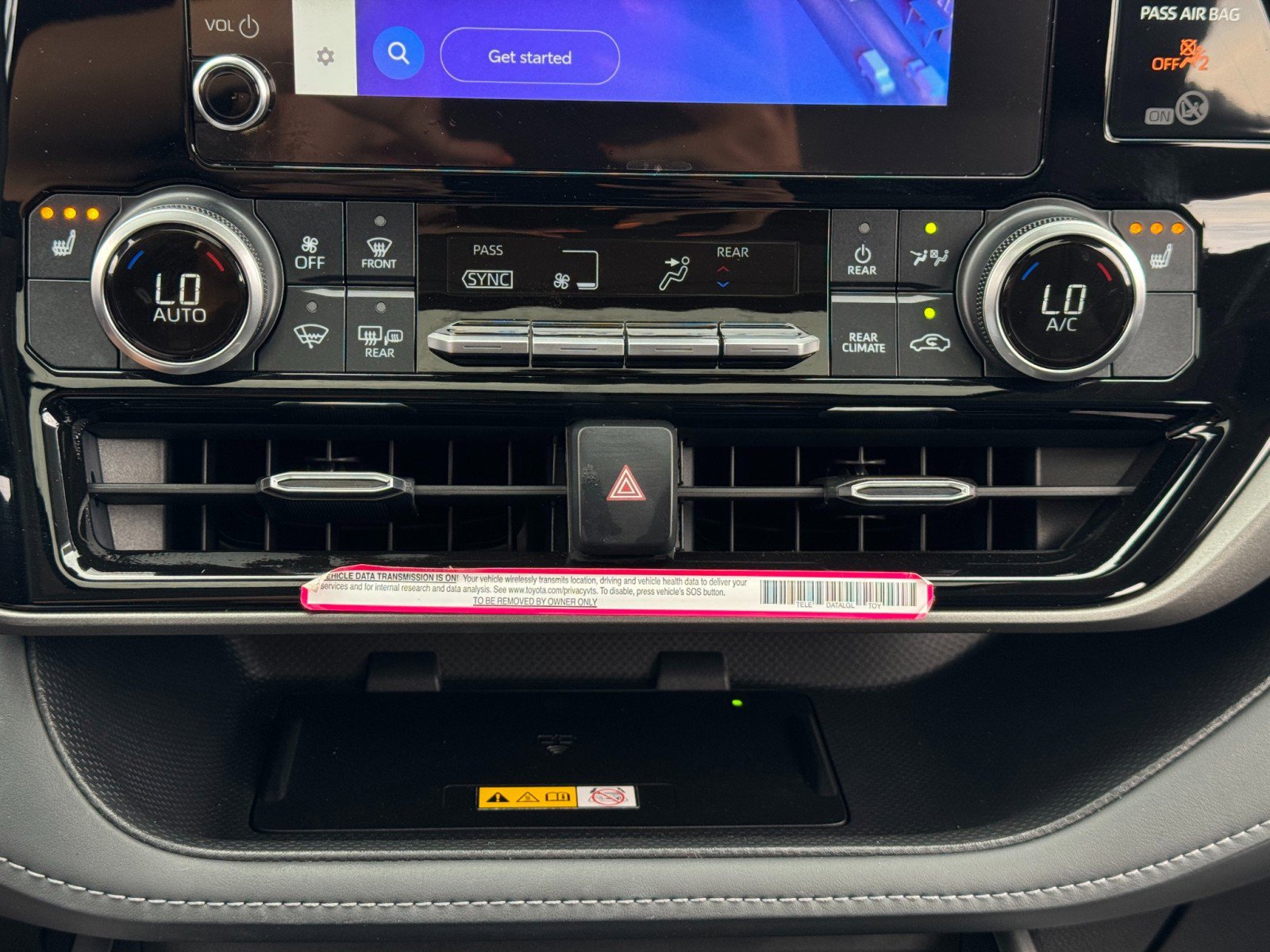 Used 2024 Toyota Highlander XLE image 27