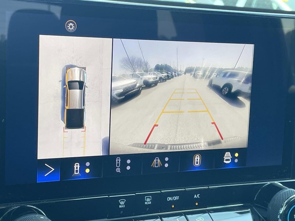 Certified 2023 Chevrolet Colorado W/T w/ Technology Package image 17