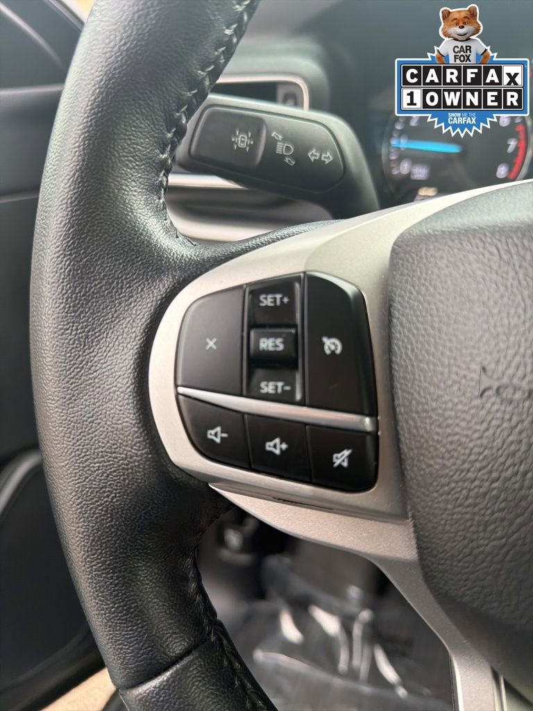 Used 2022 Ford Explorer XLT w/ Equipment Group 202A image 19