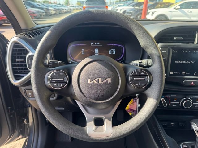 Certified 2025 Kia Soul LX FWD image 22