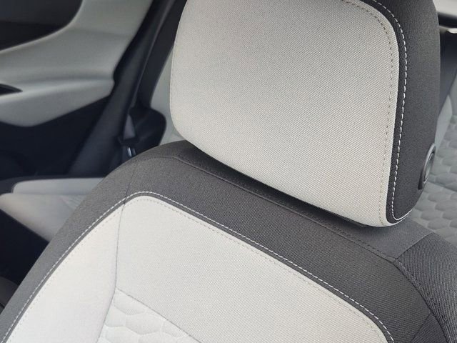 Used 2021 Chevrolet Equinox LS w/ LS Convenience Package image 28