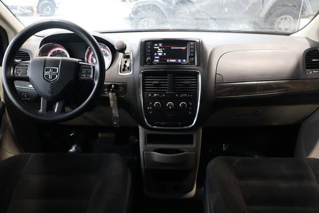 Used 2019 Dodge Grand Caravan SE image 34