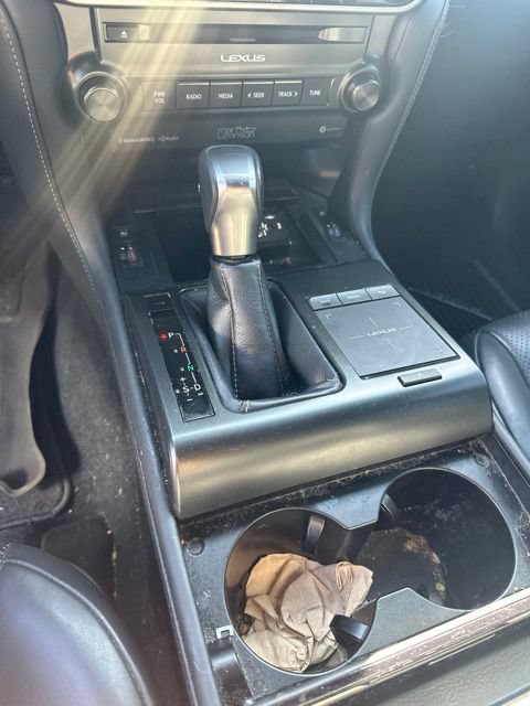 Used 2023 Lexus GX 460 Luxury w/ Sport Design Package AWD/4WD image 3