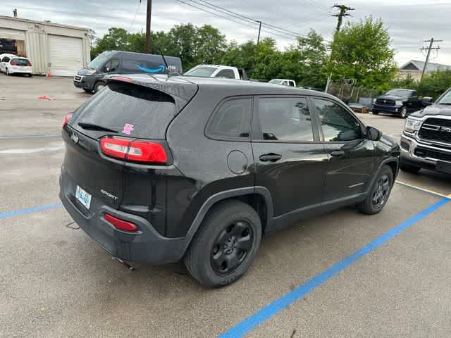 Used 2015 Jeep Cherokee Sport FWD image 17