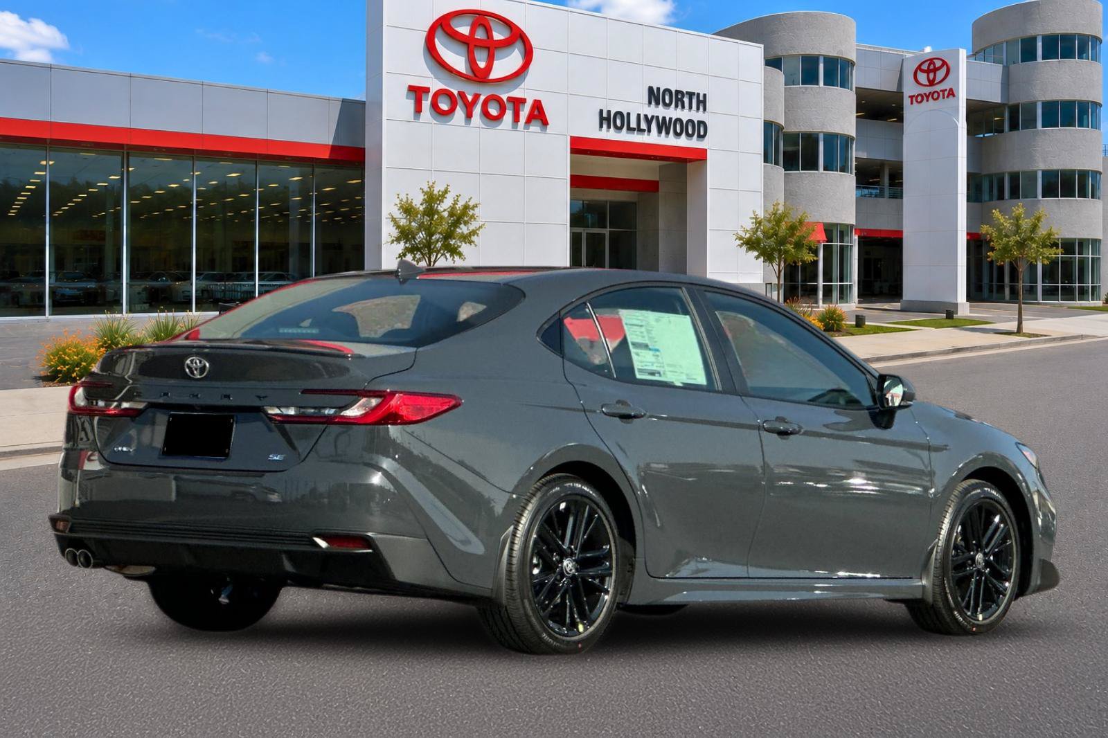New 2026 Toyota Camry SE FWD image 5