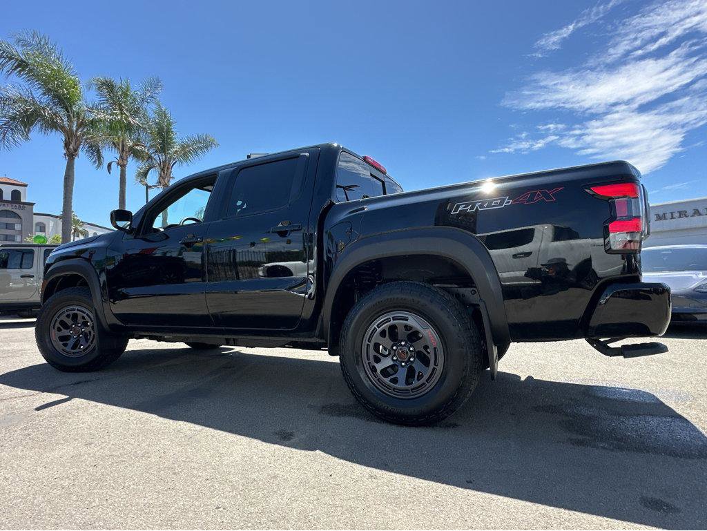 Used 2025 Nissan Frontier PRO-4X w/ Interior Protection Package image 3