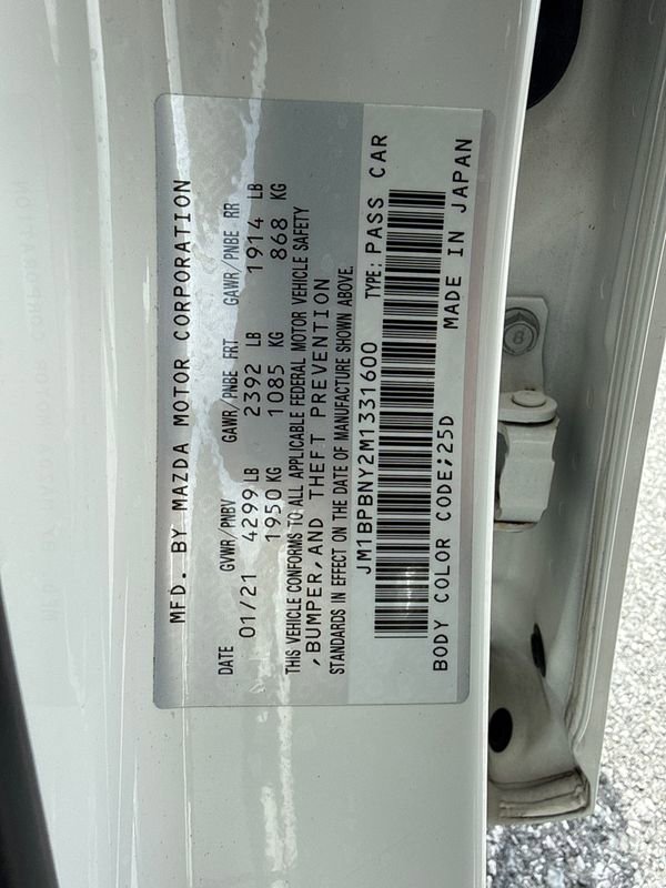 Used 2021 MAZDA MAZDA3 Hatchback w/ Appearance Package AWD/4WD image 26