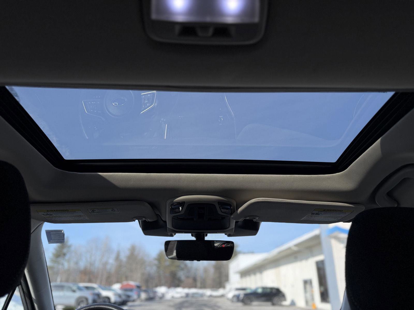 Used 2024 Subaru Outback Premium image 26