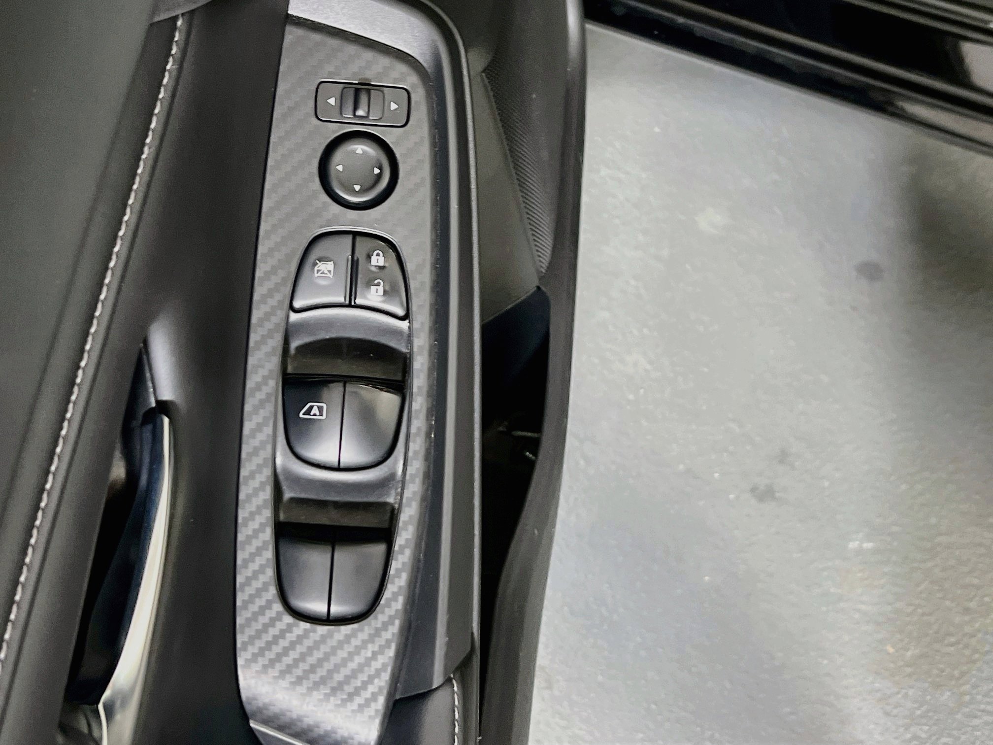 Used 2022 Nissan Sentra SV w/ All-Weather Package FWD image 17