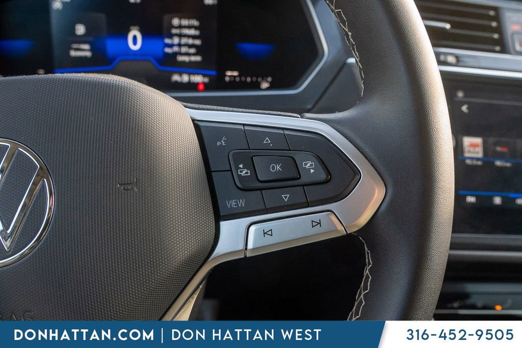 Used 2023 Volkswagen Tiguan SE FWD image 13