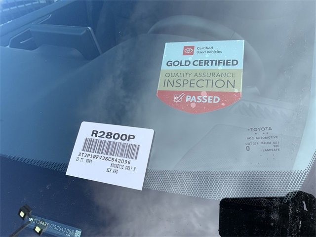 Used 2025 Toyota RAV4 XLE image 39