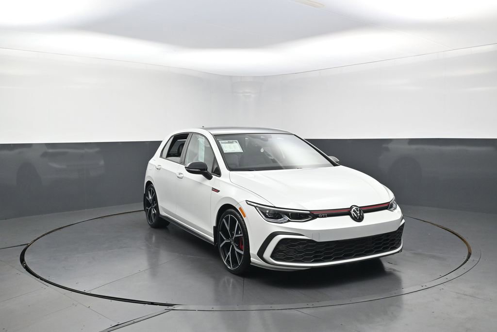 Used 2024 Volkswagen GTI SE w/ SE Leather Seats Package FWD image 4