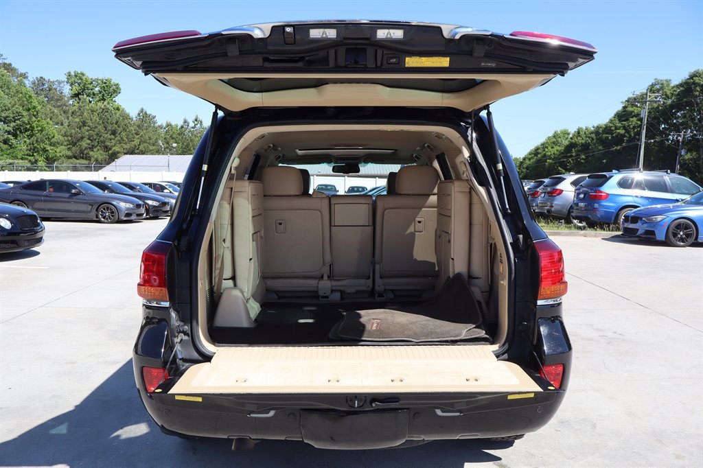 Used 2009 Lexus LX 570 4WD image 35