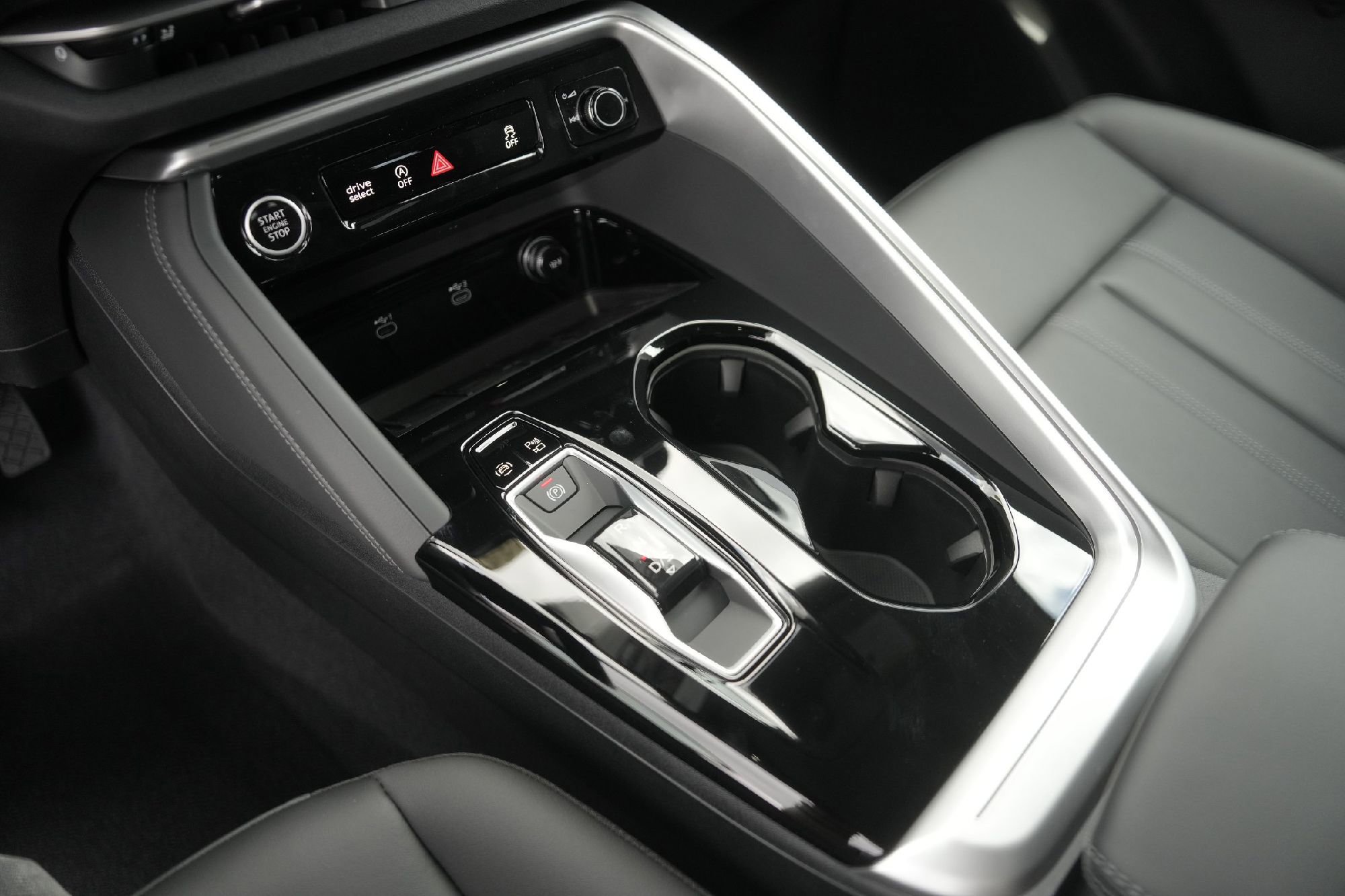 New 2025 Audi Q5 Premium Plus image 10