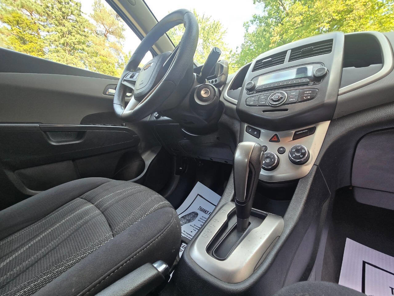 Used 2015 Chevrolet Sonic LT image 28