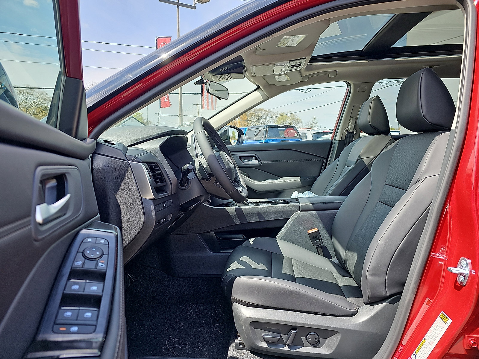 New 2026 Nissan Rogue SV AWD/4WD image 9