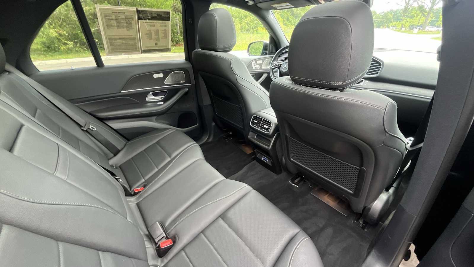 Certified 2025 Mercedes-Benz GLE 450e 4MATIC image 11