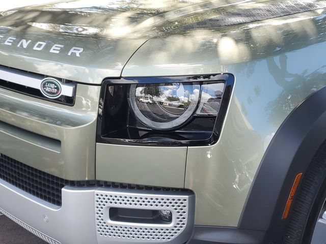 Used 2024 Land Rover Defender 110 S AWD/4WD image 10