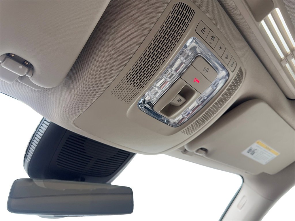 Used 2022 Mercedes-Benz GLE 350 w/ AMG Line Exterior image 71