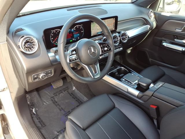 Certified 2023 Mercedes-Benz EQB 300 4MATIC image 13