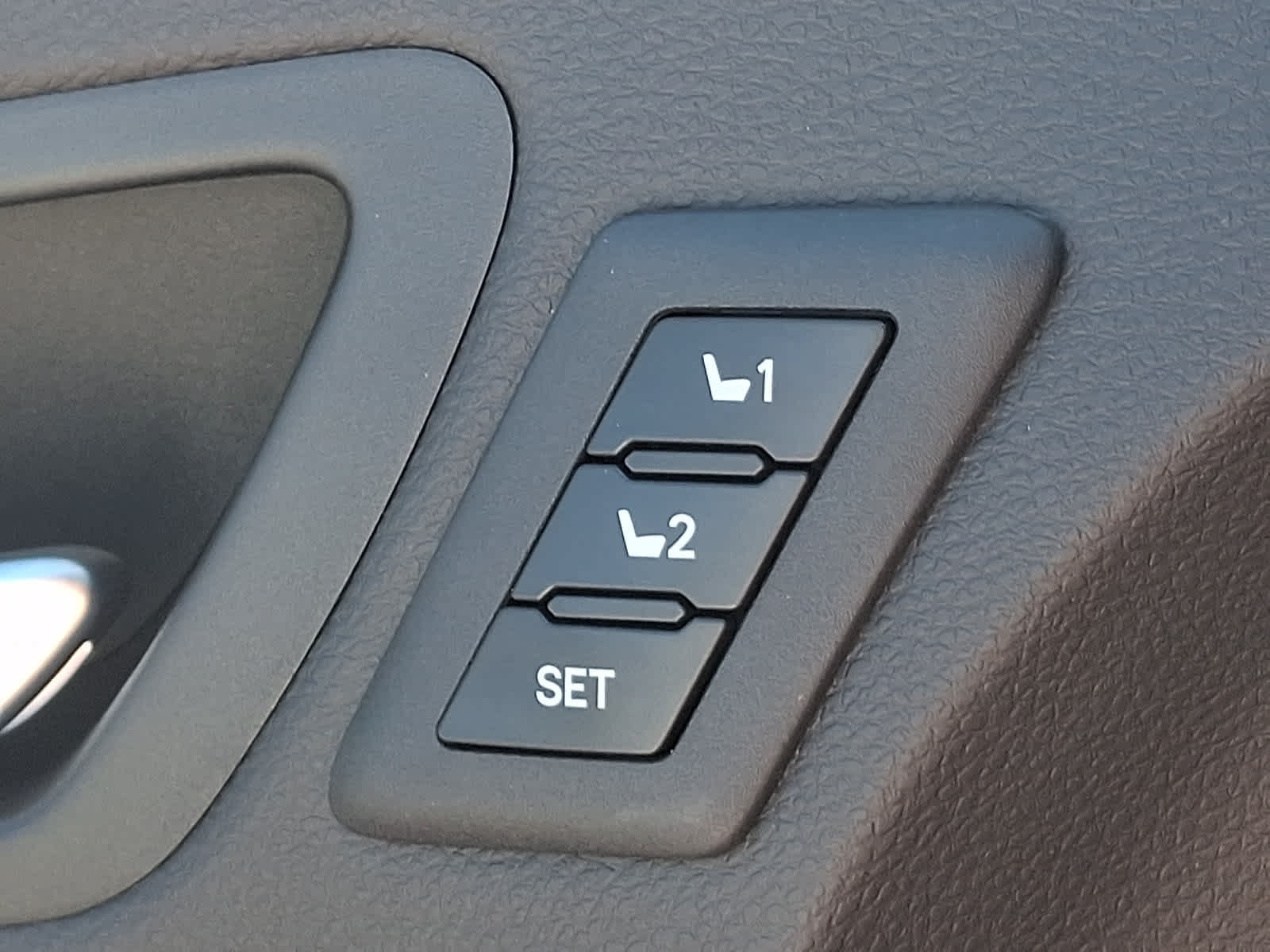 New 2026 Toyota Sienna Platinum AWD/4WD image 21