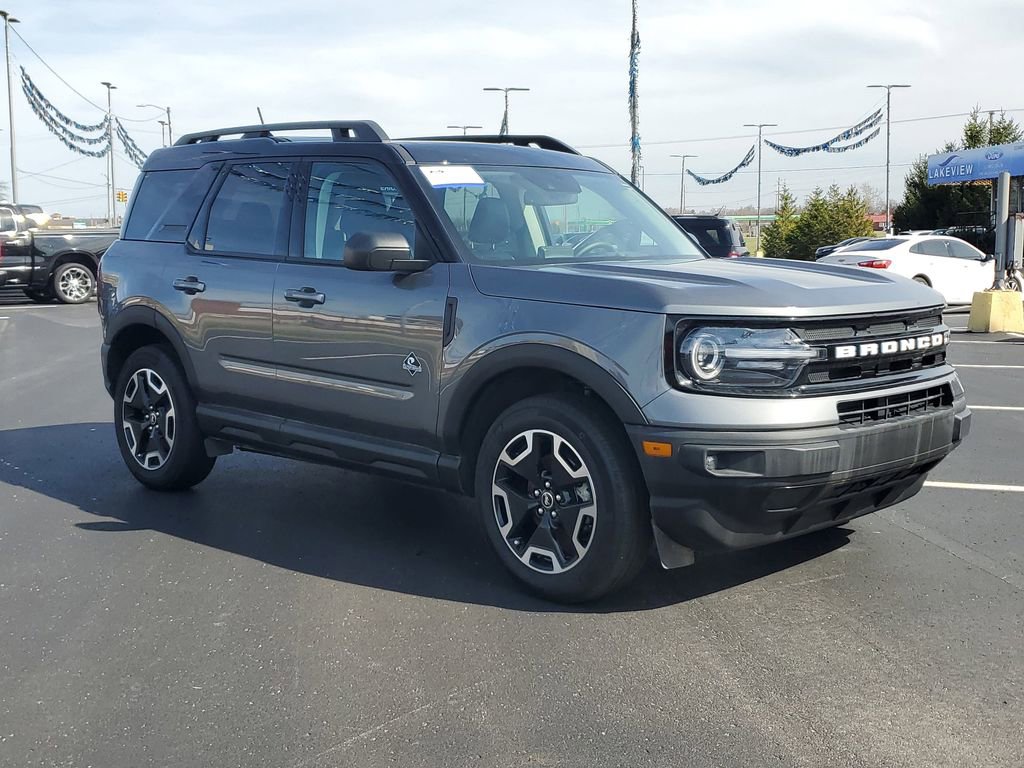 Certified 2024 Ford Bronco Sport Outer Banks w/ Tech Package image 2