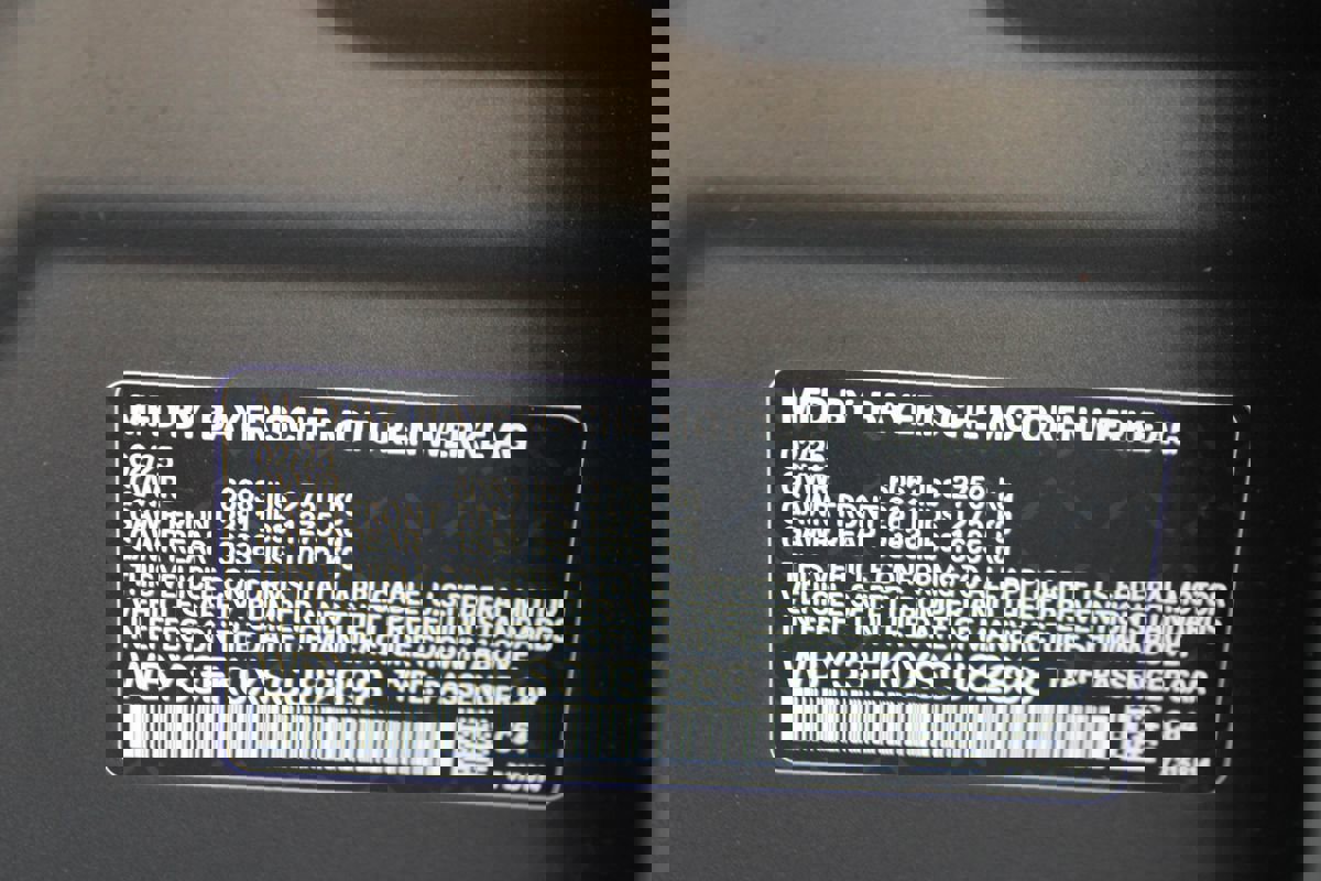 Used 2025 BMW i5 eDrive40i w/ M Sport Package image 34