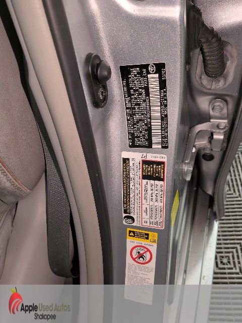 Used 2016 Toyota Camry XLE w/ Moonroof Package image 53