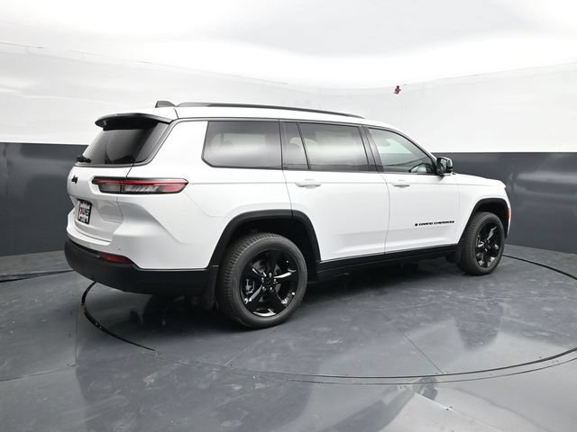 New 2026 Jeep Grand Cherokee L Limited w/ Limited Altitude Package AWD/4WD image 9