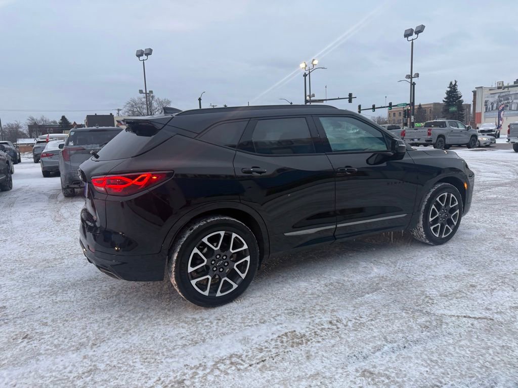 Used 2023 Chevrolet Blazer RS w/ Enhanced Convenience Package image 9