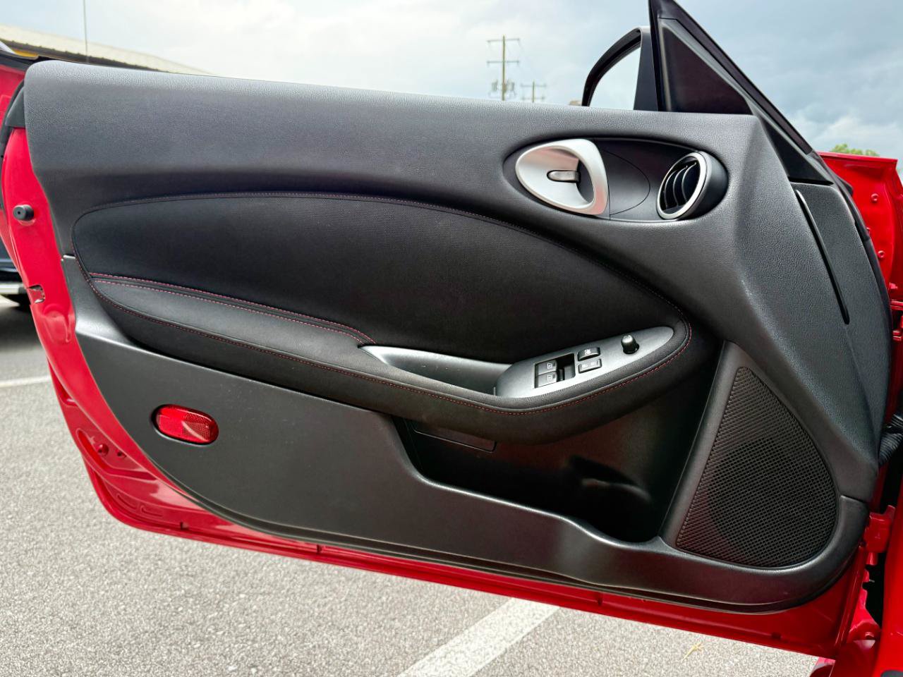 Used 2012 Nissan 370Z NISMO RWD image 18