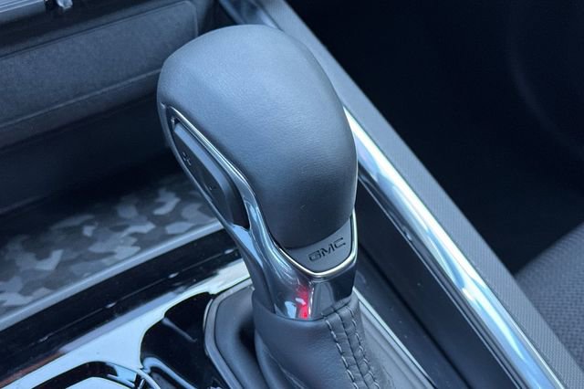 New 2026 GMC Canyon Elevation image 24