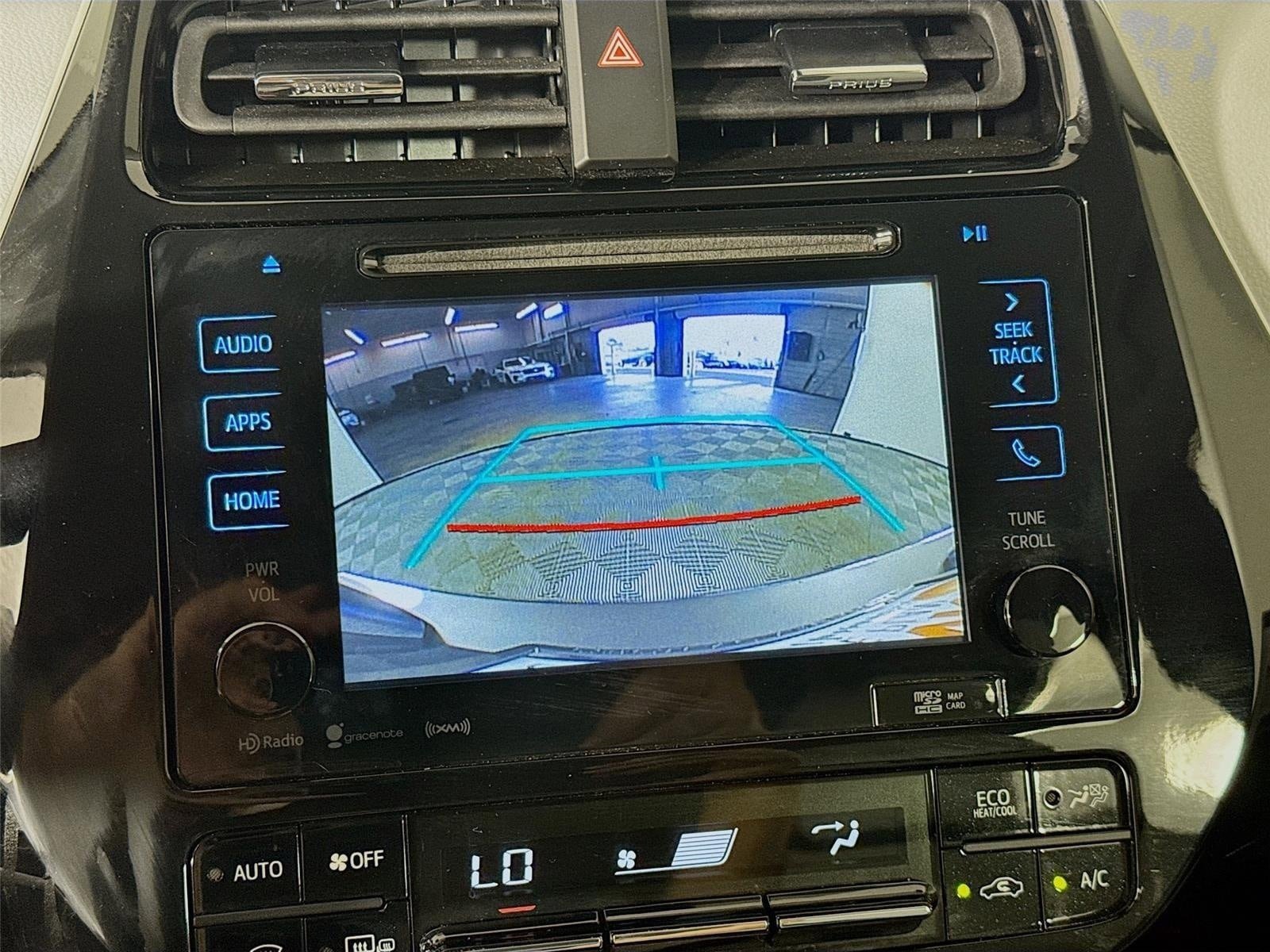 Used 2017 Toyota Prius Three Touring FWD image 16