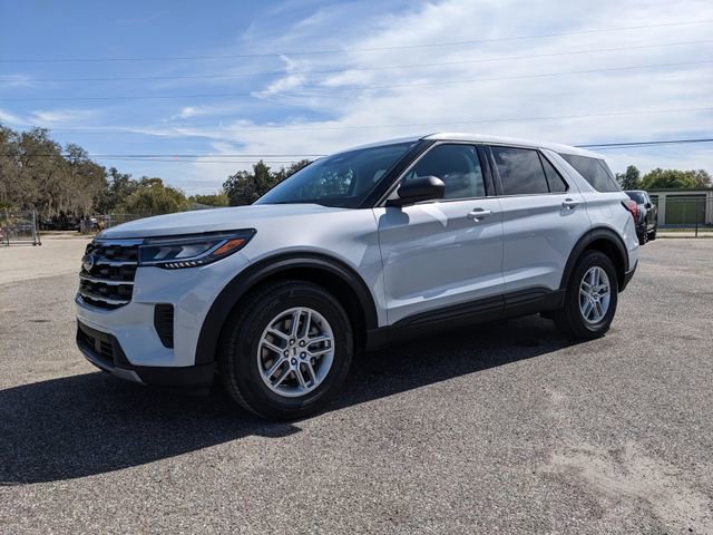New 2026 Ford Explorer Active RWD image 8