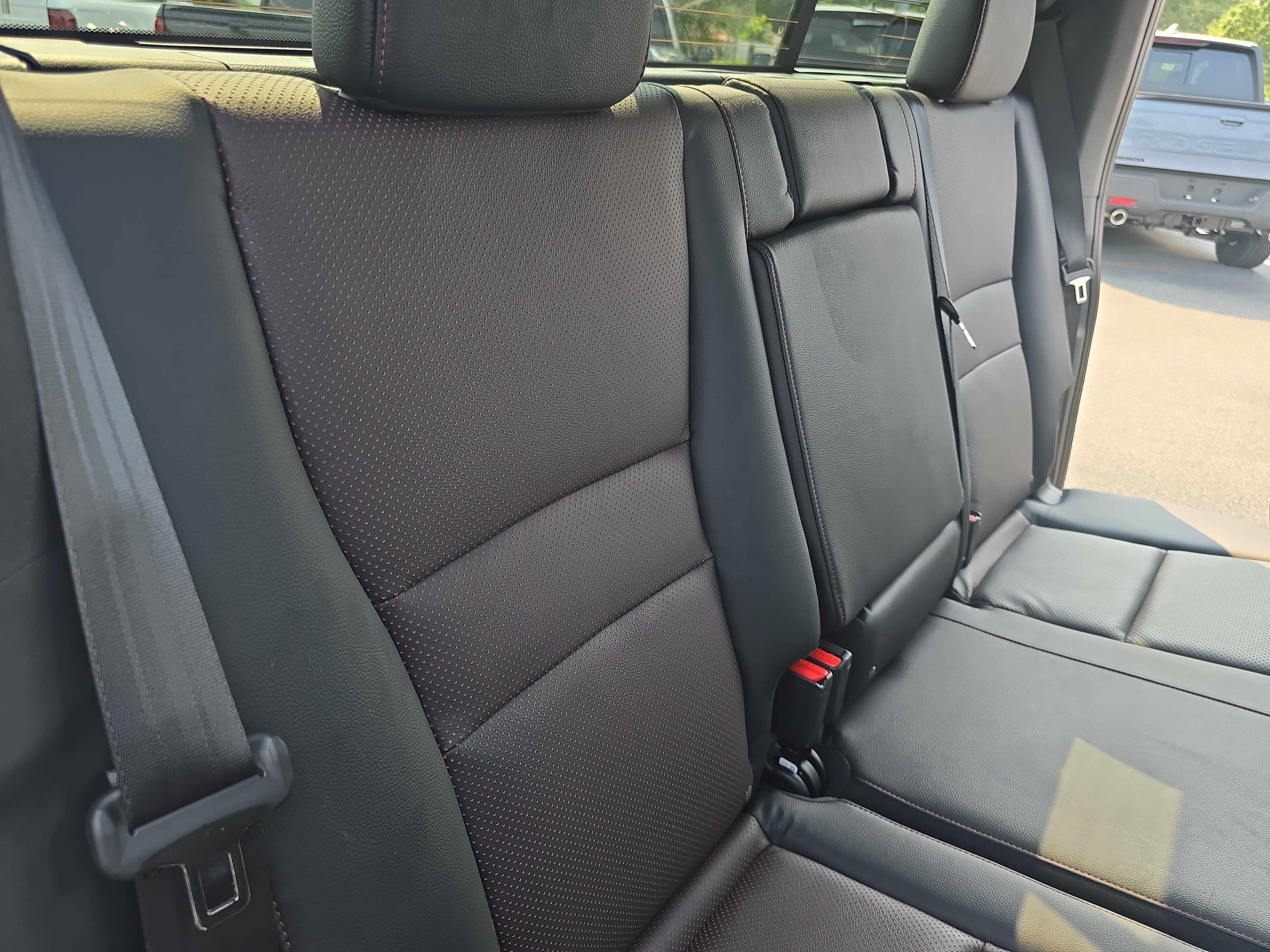 New 2026 Honda Ridgeline Black Edition image 12