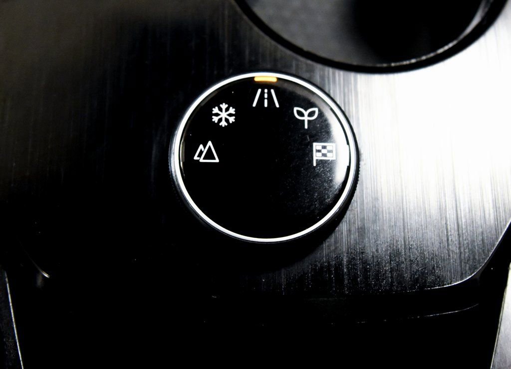 Used 2021 Nissan Rogue Platinum image 27