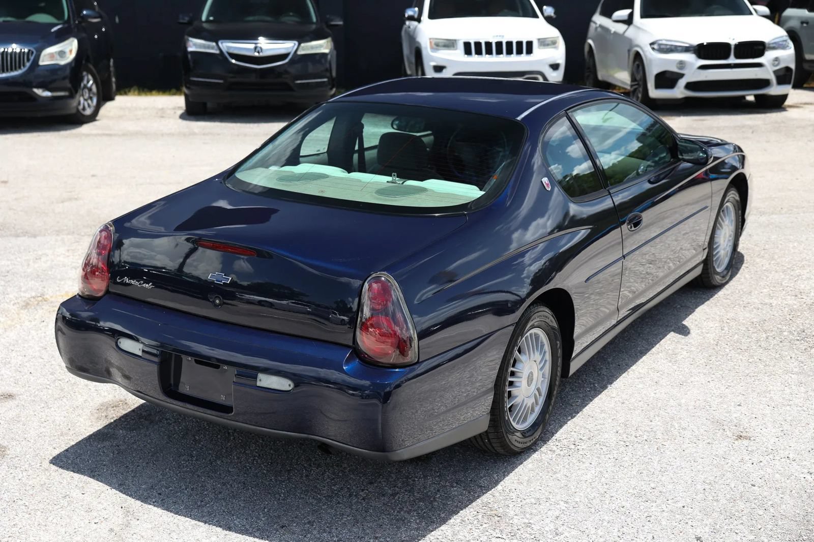 Used 2002 Chevrolet Monte Carlo LS w/ Preferred Equipment Group 1 FWD image 7