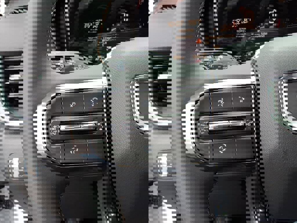 New 2026 GMC Terrain AT4 w/ Convenience Package III image 19