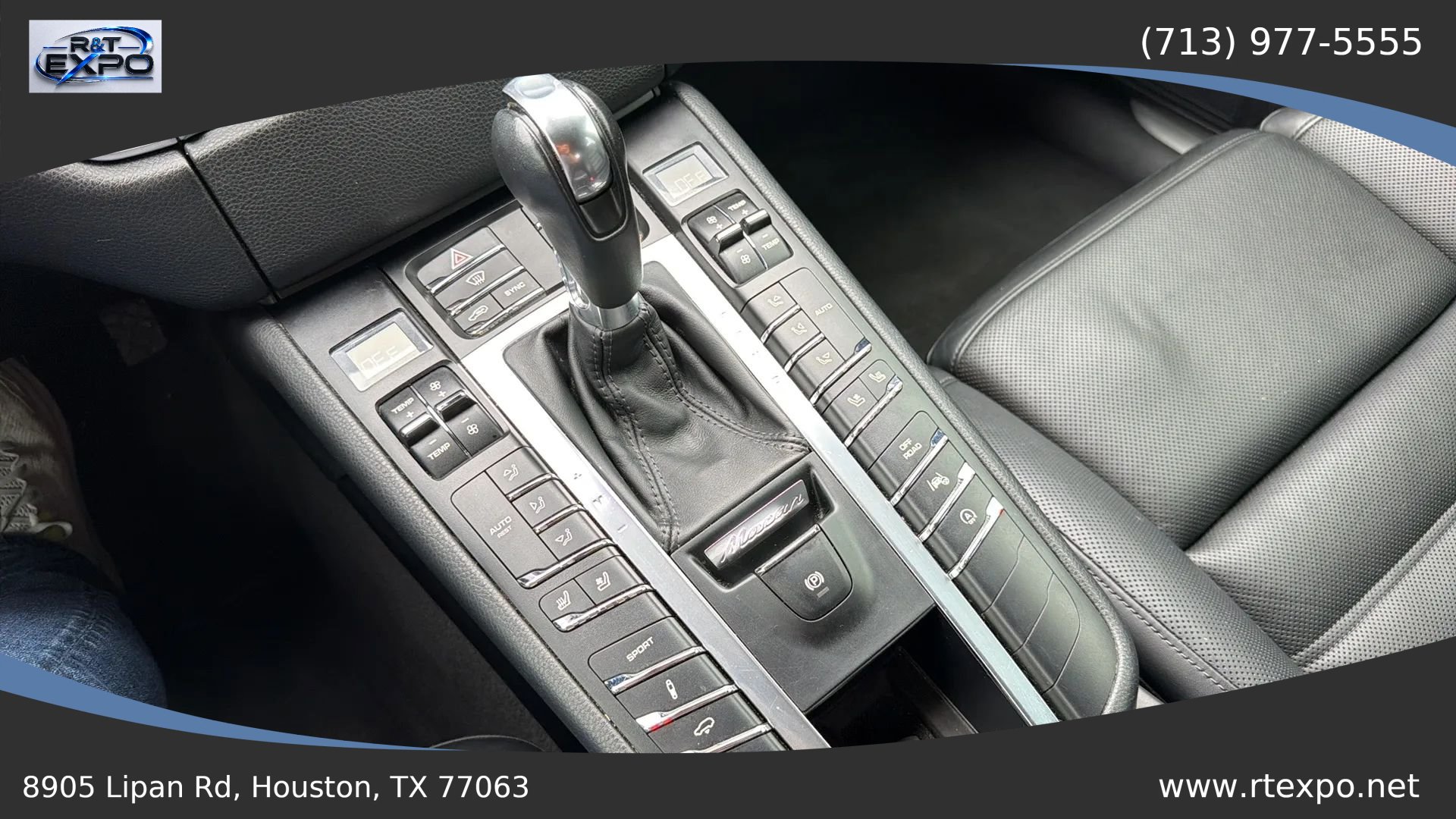 Used 2015 Porsche Macan Turbo AWD/4WD image 49
