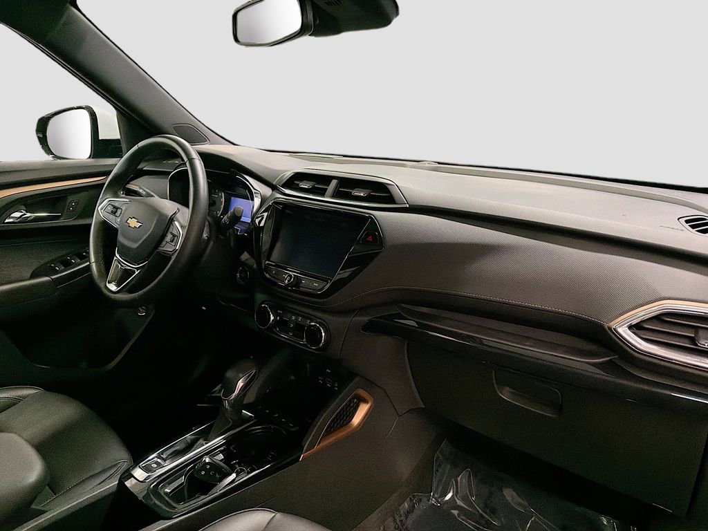 Used 2023 Chevrolet TrailBlazer ACTIV w/ Sun and Liftgate Package image 30